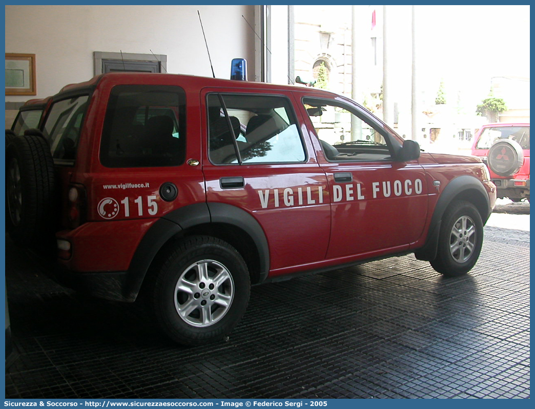 VF 22642
Corpo Nazionale Vigili del Fuoco
Land Rover Freelander I serie restyling
Parole chiave: Corpo;Nazionale;Vigili del Fuoco;Vigili;Fuoco;Land Rover;Freelander