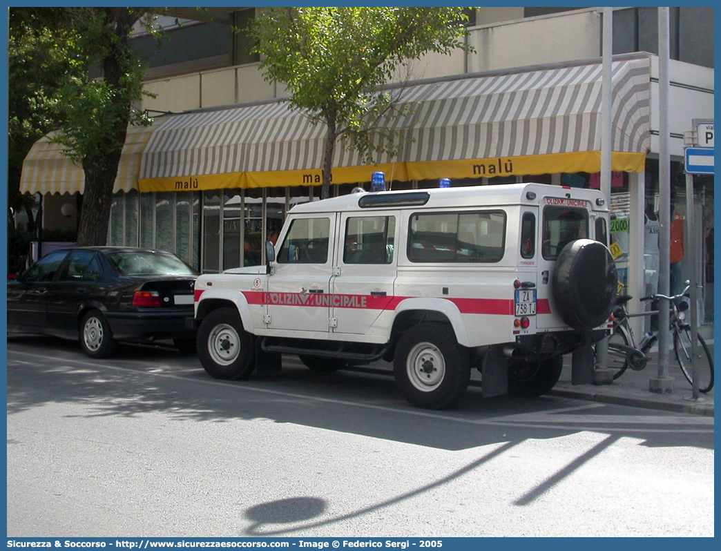 -
Polizia Municipale
Comune di Pontassieve
Land Rover Defender 110
Parole chiave: Polizia;Locale;Municipale;Pontassieve;Land Rover;Defender;110