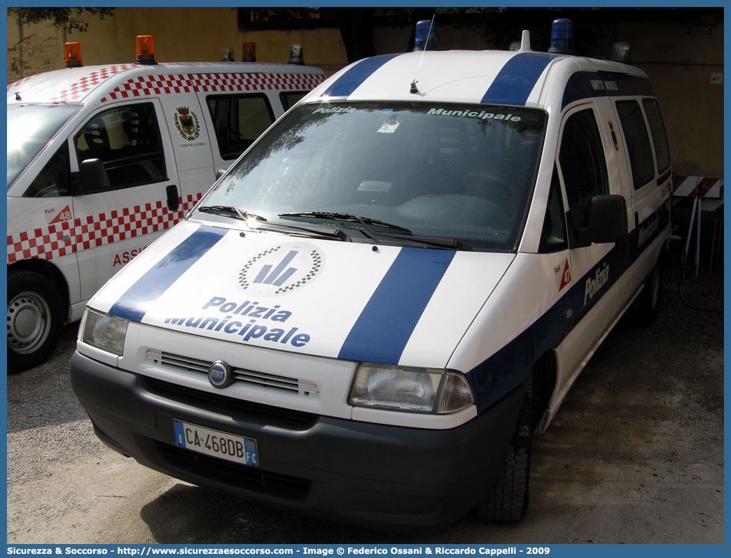 -
Polizia Municipale
Comune di Forlì
Fiat Scudo I serie
Parole chiave: Polizia;Locale;Municipale;Forlì;Fiat;Scudo