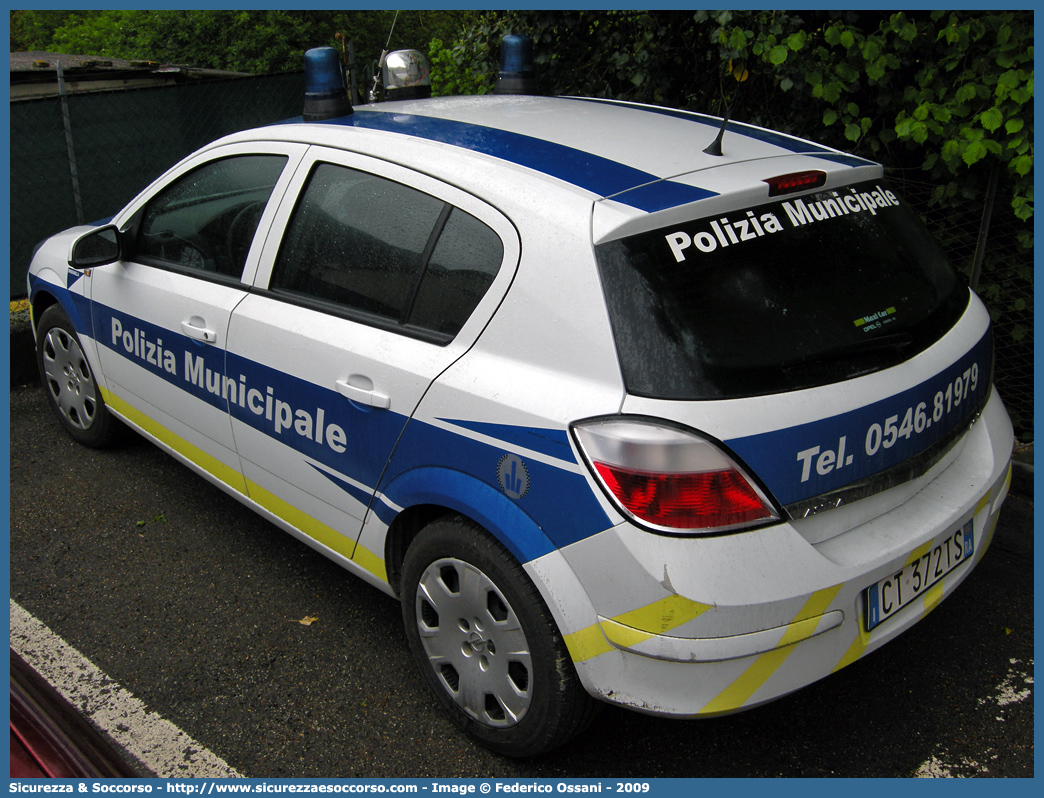 -
Polizia Municipale
Comune di Brisighella
Opel Astra III serie
Parole chiave: Polizia;Municipale;Locale;Brisighella;Opel;Astra