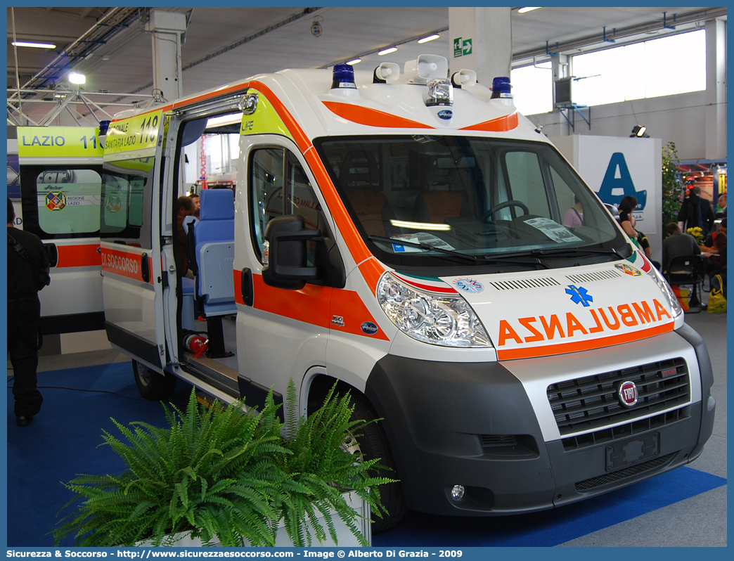 -
118 A.R.E.S.
Fiat Ducato III serie
Allestitore Aricar S.p.A.
Parole chiave: 118;A.R.E.S.;ARES;Azienda;Regionale;Emergenza;Sanitaria;Lazio;Soccorso;Roma;Ambulanza;Fiat;Ducato;Aricar