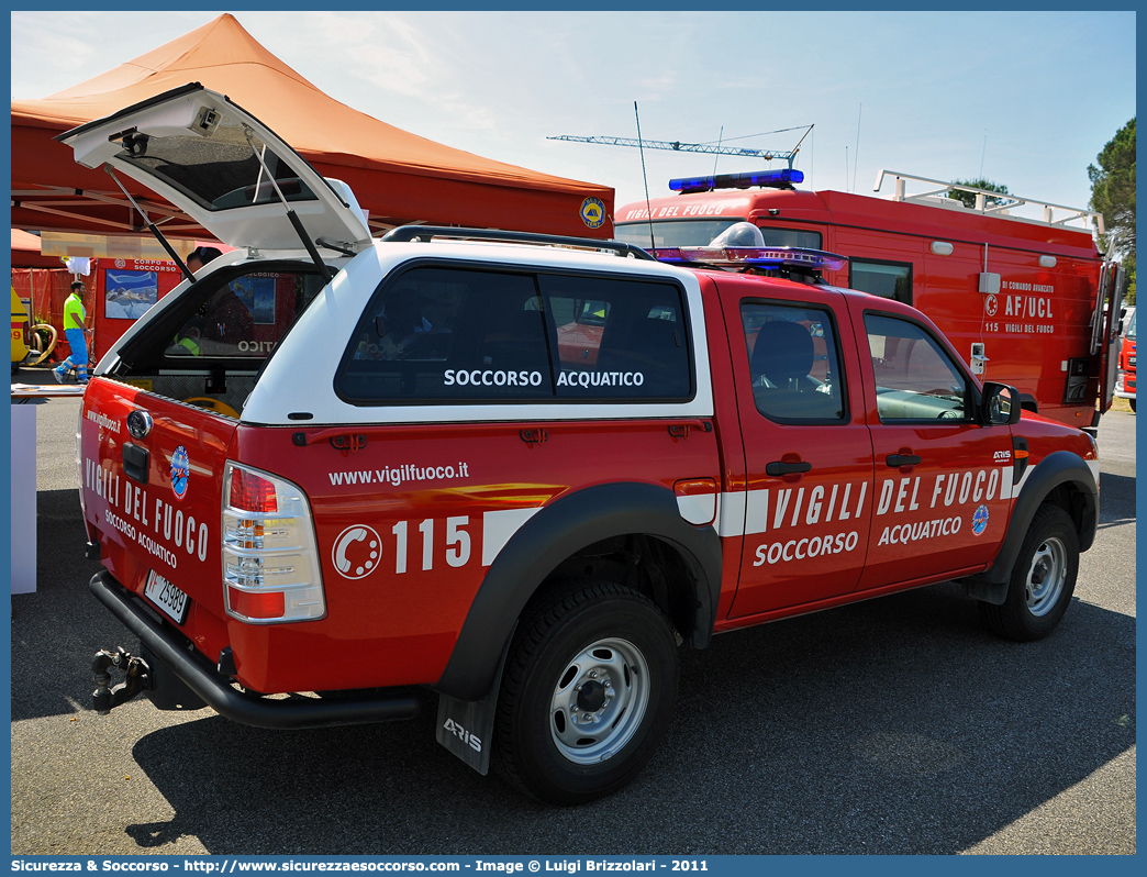 VF 25989
Corpo Nazionale Vigili del Fuoco
Nucleo Soccorso Subacqueo e Acquatico
Ford Ranger III serie
Parole chiave: Corpo;Nazionale;Vigili del Fuoco;Vigili;Fuoco;Ford;Ranger;NSSA;N.S.S.A.;Soccorso;Subacqueo;Acquatico;Sommozzatori;Subacquei