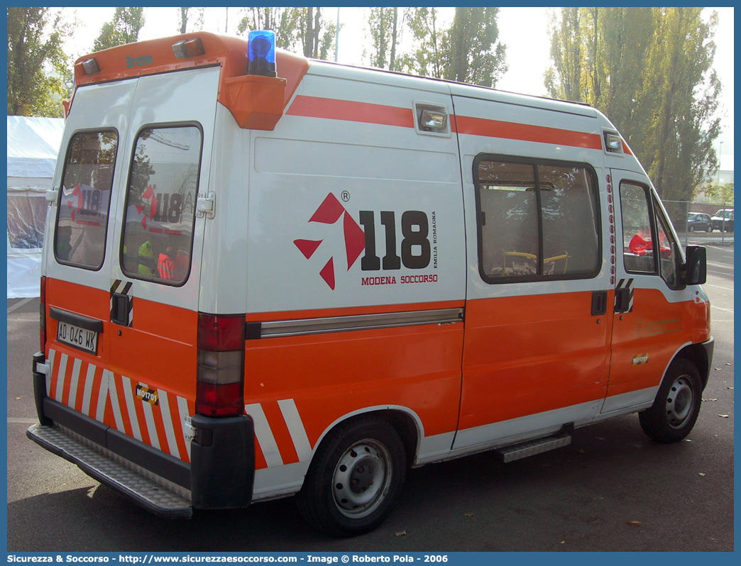 MO 1701
118 Modena Soccorso
Fiat Ducato II serie
Parole chiave: 118;Modena;Soccorso;Ambulanza;Fiat;Ducato