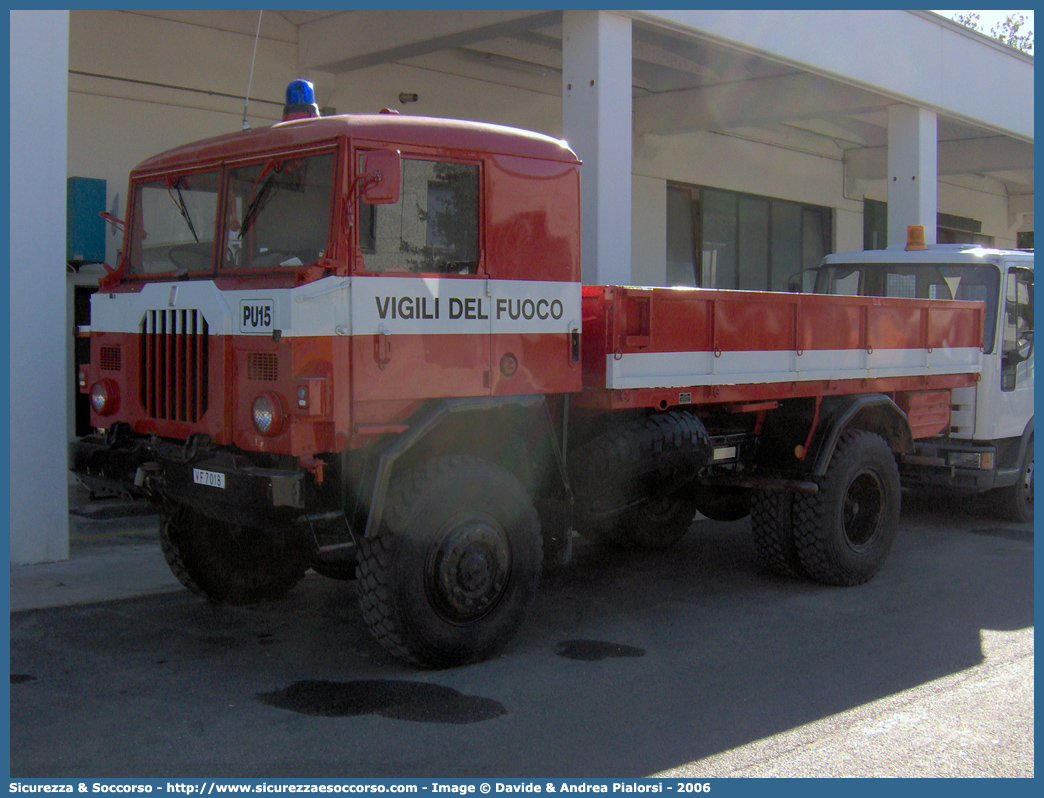 VF 7018
Corpo Nazionale Vigili del Fuoco
Fiat CP70 4x4
Parole chiave: VF;V.F.;VVF;V.V.F.;Corpo;Nazionale;Vigili del Fuoco;Vigili;Fuoco;Fiat;CP70;4x4;7018