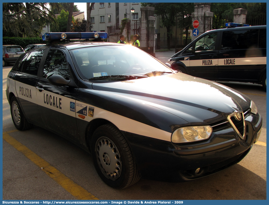 -
Polizia Locale
Consorzio Nord Est Vicentino
Alfa Romeo 156 Sportwagon I serie
Parole chiave: Municipale;NEVI;Thiene;Chiuppano;Dueville;Caltrano;Sandrigo;Sarcedo;Lusiana;Zanè;Zugliano;Schiavon;Fara Vicentino;Calvene;Lugo di Vicenza;Bolzano Vicentino;Bressanvido;Villaverla;Carrè;Montecchio Precalcino;Monticello Conte Otto;Alfa Romeo;156;Sportwago