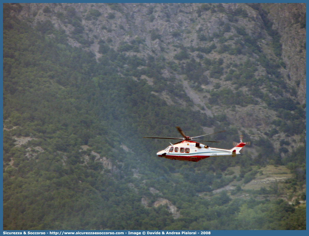 I-ASAR
118 Regione Valle d'Aosta
AgustaWestland AB139
Base di Aosta
Parole chiave: 118;Valle d'Aosta;Aosta;Agusta;Westland;AB139;AB;139;I-ASAR;Elicottero;Elisoccorso