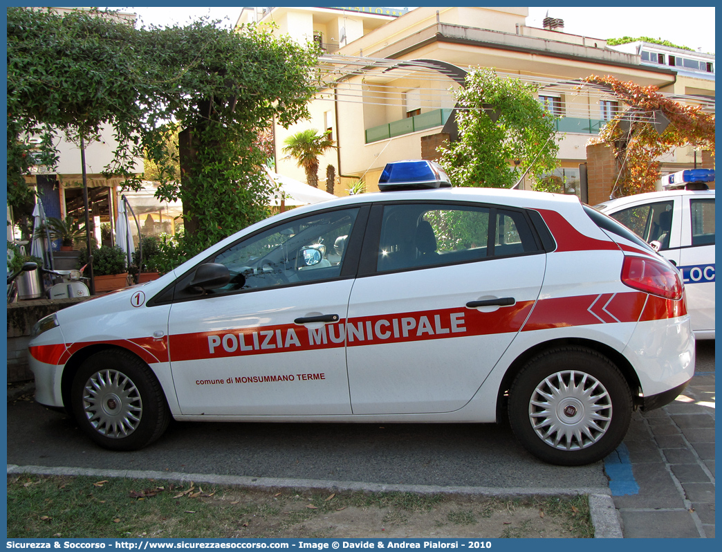 Polizia Locale YA858AA
Polizia Municipale
Comune di Monsummano Terme
Fiat Nuova Bravo
Allestitore Ciabilli S.r.l.
Parole chiave: Polizia;Locale;Municipale;Monsummano Terme;Fiat;Nuova Bravo;Ciabilli;YA858AA;YA 858 AA