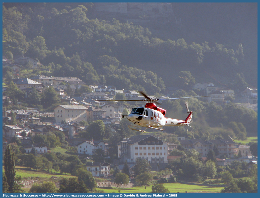 I-EHAB
118 Regione Valle d'Aosta
Agusta Bell AB412
Base di Aosta
Parole chiave: 118;Valle d'Aosta;Aosta;Agusta;Bell;AB412;AB;412;I-EHAB;Elicottero;Elisoccorso