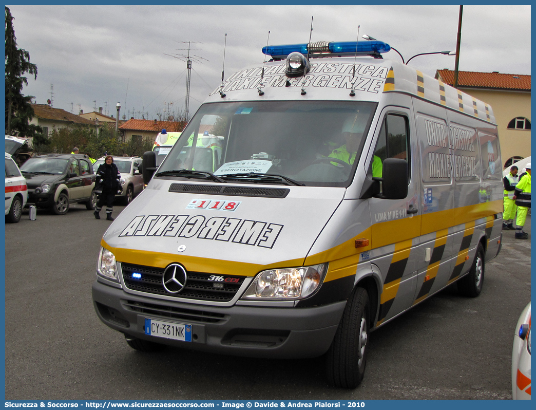 Lima Mike 1-11
118 Empoli
Mercedes Benz Sprinter 316 I serie restyling
Parole chiave: 118;Empoli;Mercedes Benz;Sprinter;Maxi Emergenze;Maxi Emergenza;Maxiemergenze;Maxiemergenza