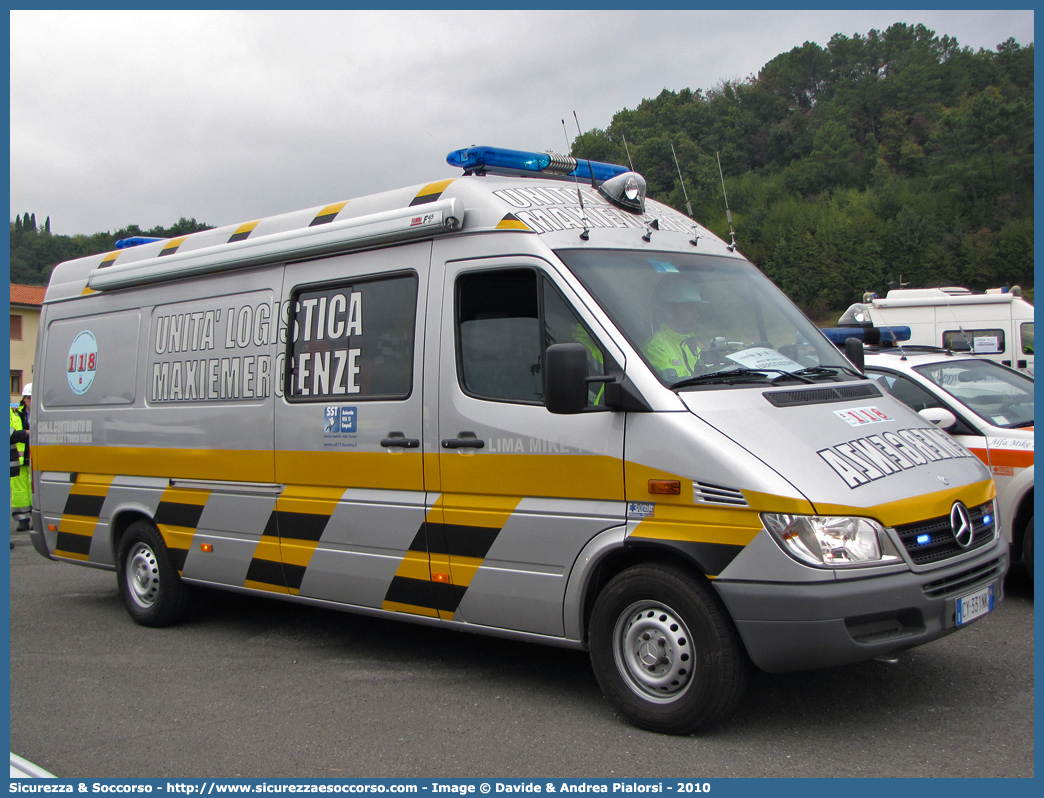 Lima Mike 1-11
118 Empoli
Mercedes Benz Sprinter 316 I serie restyling
Parole chiave: 118;Empoli;Mercedes Benz;Sprinter;Maxi Emergenze;Maxi Emergenza;Maxiemergenze;Maxiemergenza