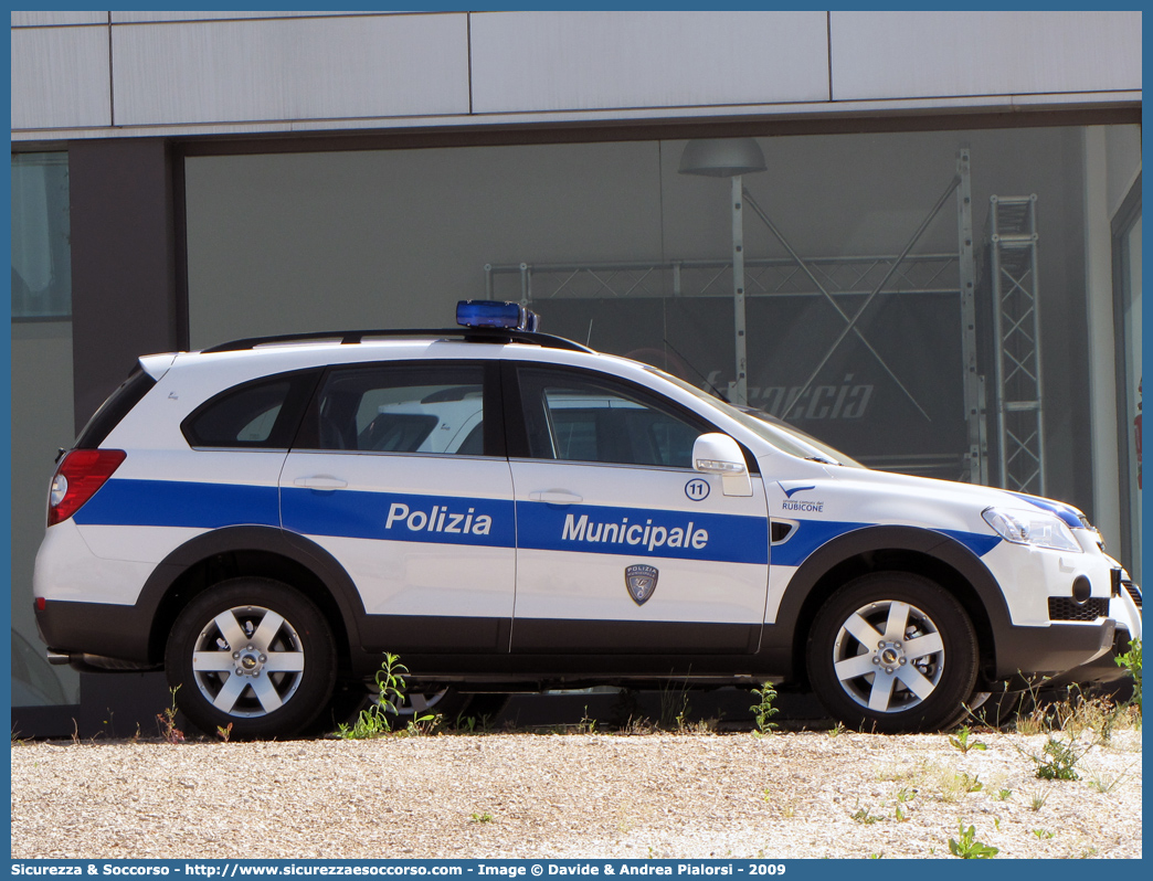 -
Polizia Municipale
Unione Comuni del Rubicone
Chevrolet Captiva I serie
Allestitore Focaccia Group S.r.l.
Parole chiave: Polizia;Locale;Municipale;Rubicone;Chevrolet;Captiva;Focaccia