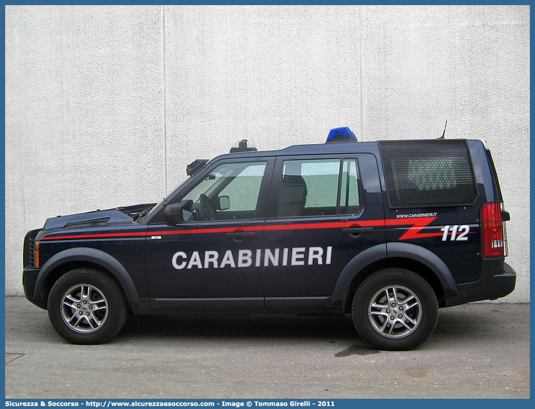 CC BJ013
Arma dei Carabinieri
Battaglioni Mobili
Land Rover Discovery 3
Parole chiave: CCBJ013;Arma dei Carabinieri;Battaglioni Mobili;Land Rover Discovery 3;Blindato;Ordine Pubblico