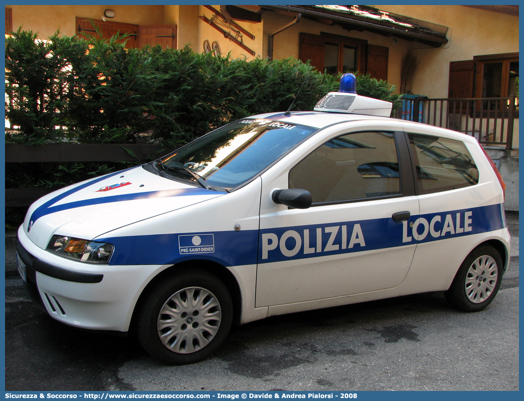 -
Polizia Locale
Comune di Prè Saint Didier
Fiat Punto II serie
Parole chiave: Polizia;Locale;Municipale;Pre Saint Didier;Prè Saint Didier;Fiat;Punto