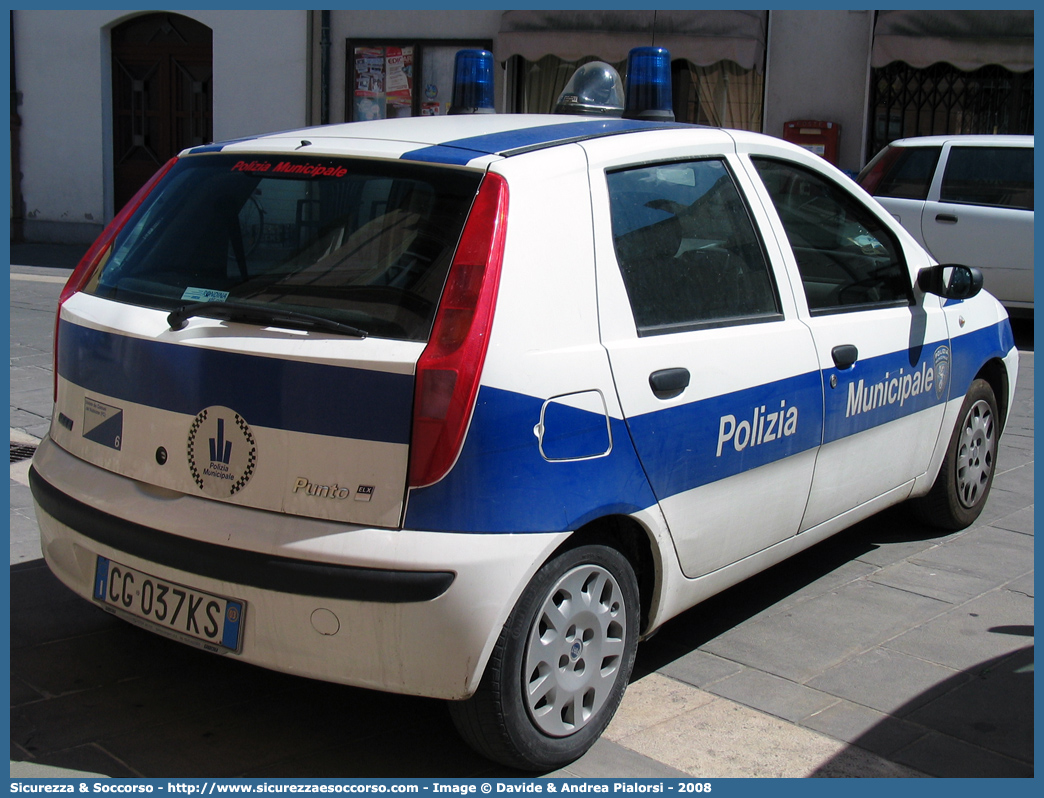 -
Polizia Municipale
Unione Comuni del Rubicone
Fiat Punto II serie
Parole chiave: Polizia;Locale;Municipale;Rubicone;Fiat;Punto