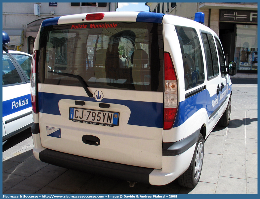 -
Polizia Municipale
Unione Comuni del Rubicone
Fiat Doblò I serie
Parole chiave: Polizia;Locale;Municipale;Rubicone;Fiat;Doblò