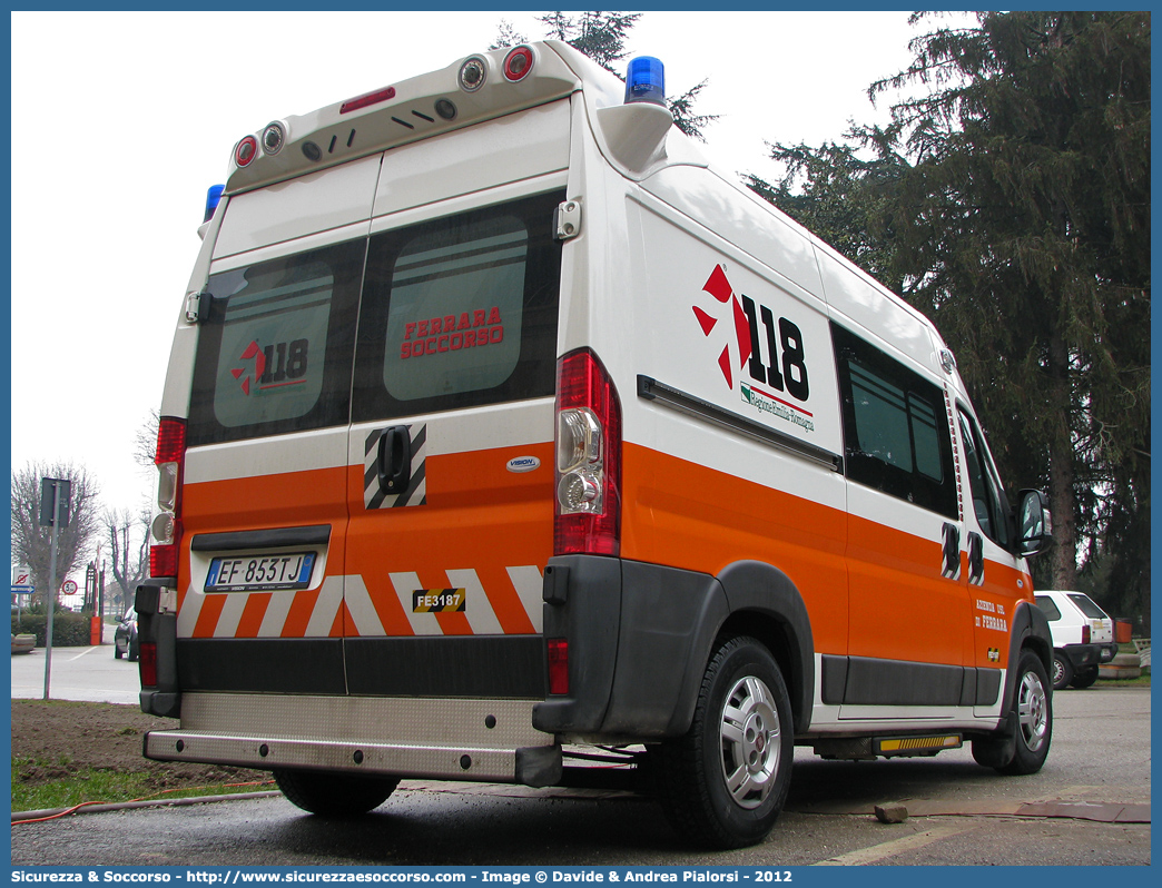 FE 3187
118 Ferrara Soccorso
Fiat Ducato III serie
Allestitore Vision S.r.l.
Parole chiave: 118;Ferrara;Soccorso;Ambulanza;Autoambulanza;Fiat;Ducato;X250;Vision