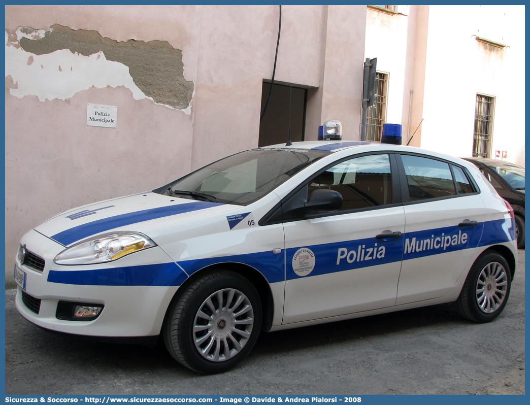 -
Polizia Municipale
Associazione Intercomunale
Cinque Castelli
Fiat Nuova Bravo
Allestitore Focaccia Group S.r.l.
Parole chiave: Polizia;Locale;Municipale;Cinque Castelli;Fiat;Nuova Bravo;Focaccia