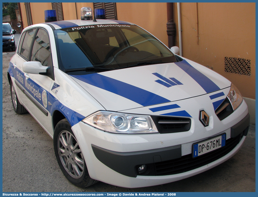 -
Polizia Municipale
Associazione Intercomunale
Cinque Castelli
Renault Megane III serie
Allestitore Focaccia Group S.r.l.
Parole chiave: Polizia;Locale;Municipale;Cinque Castelli;Renault;Megane;Focaccia