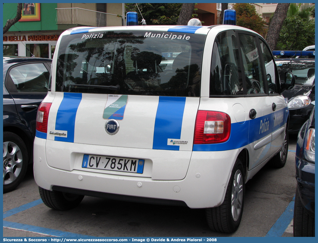 -
Polizia Municipale
Comune di Montesilvano
Fiat Multipla II serie
Parole chiave: Polizia;Locale;Municipale;Montesilvano;Fiat;Multipla