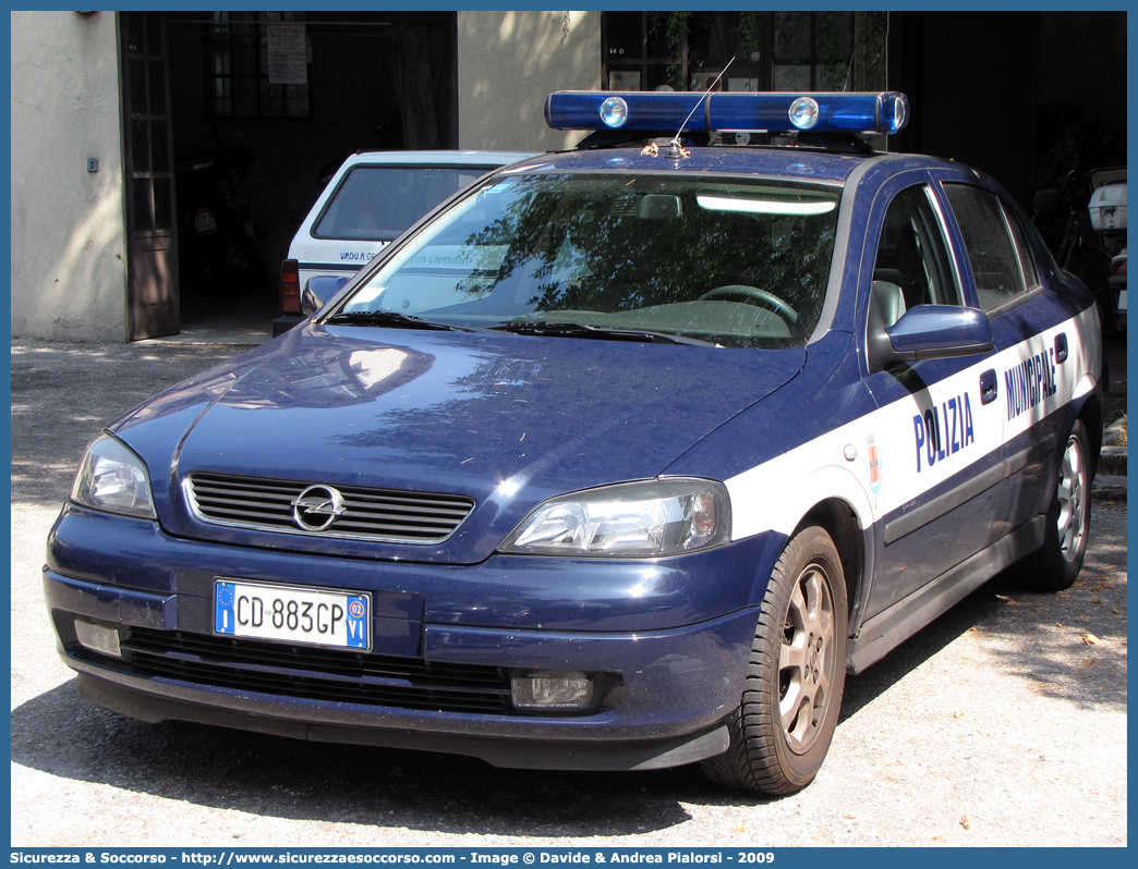 -
Polizia Municipale
Comune di Vicenza
Opel Astra II serie
Parole chiave: Polizia;Locale;Municipale;Vicenza;Opel;Astra