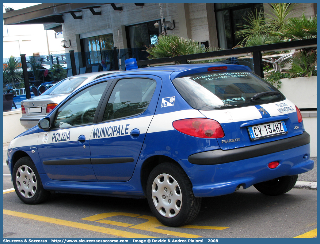 -
Polizia Municipale
Comune di San Severo
Peugeot 206
Parole chiave: Polizia;Locale;Municipale;San Severo;Peugeot;206