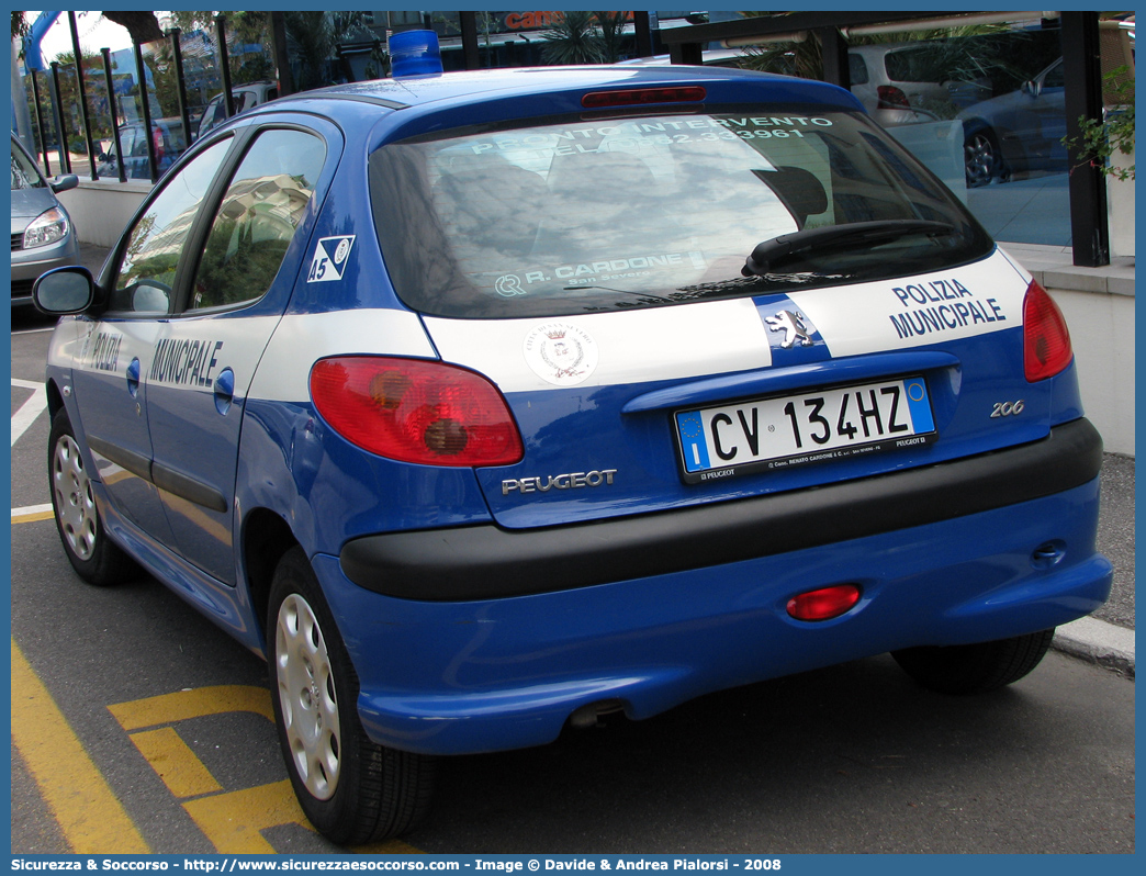 -
Polizia Municipale
Comune di San Severo
Peugeot 206
Parole chiave: Polizia;Locale;Municipale;San Severo;Peugeot;206