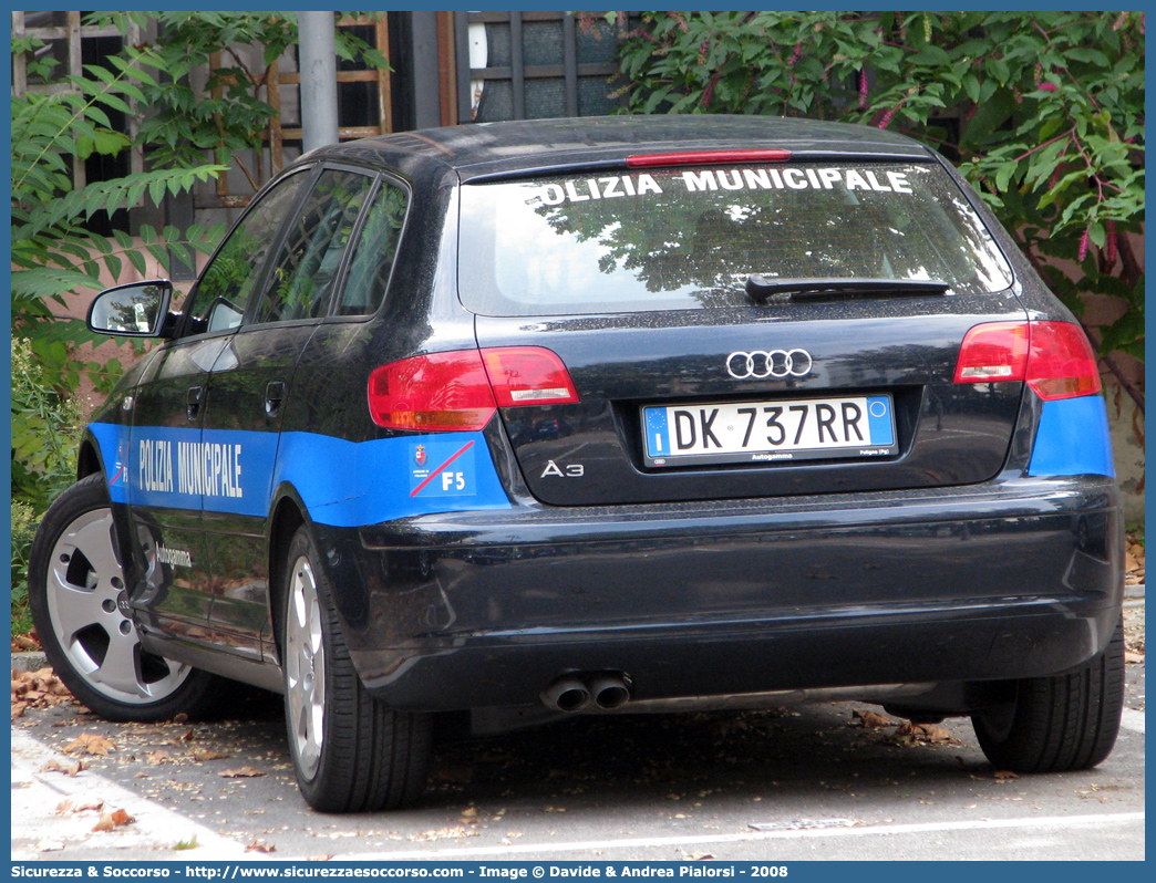 -
Polizia Municipale
Comune di Foligno
Audi A3 II serie
Parole chiave: Polizia;Locale;Municipale;Foligno;Audi;A3