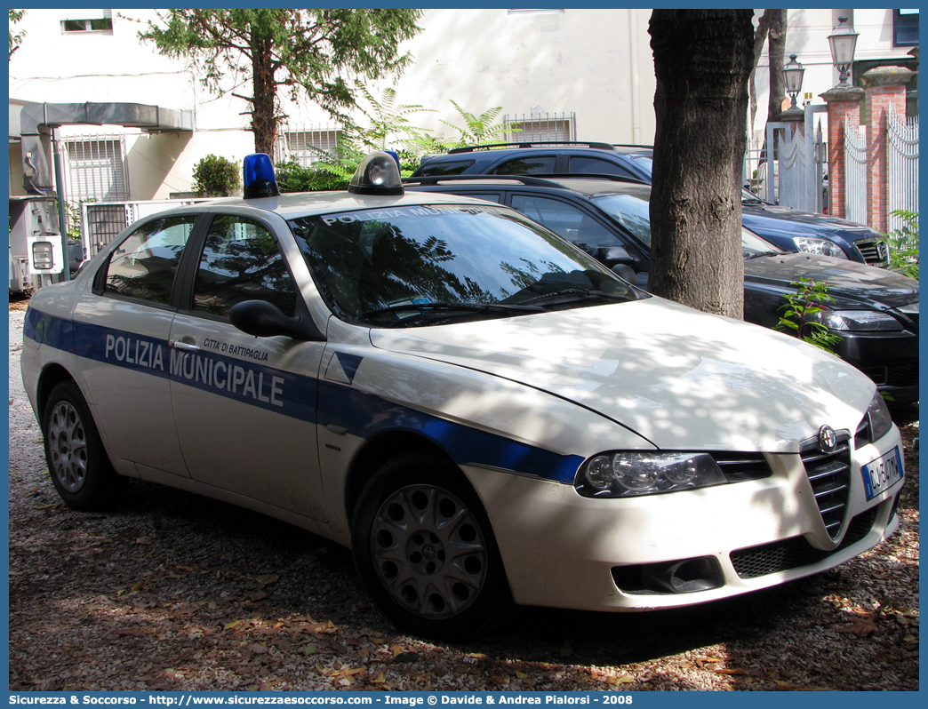 -
Polizia Municipale
Comune di Battipaglia
Alfa Romeo 156 II serie
Parole chiave: Polizia;Locale;Municipale;Battipaglia;Alfa Romeo;156