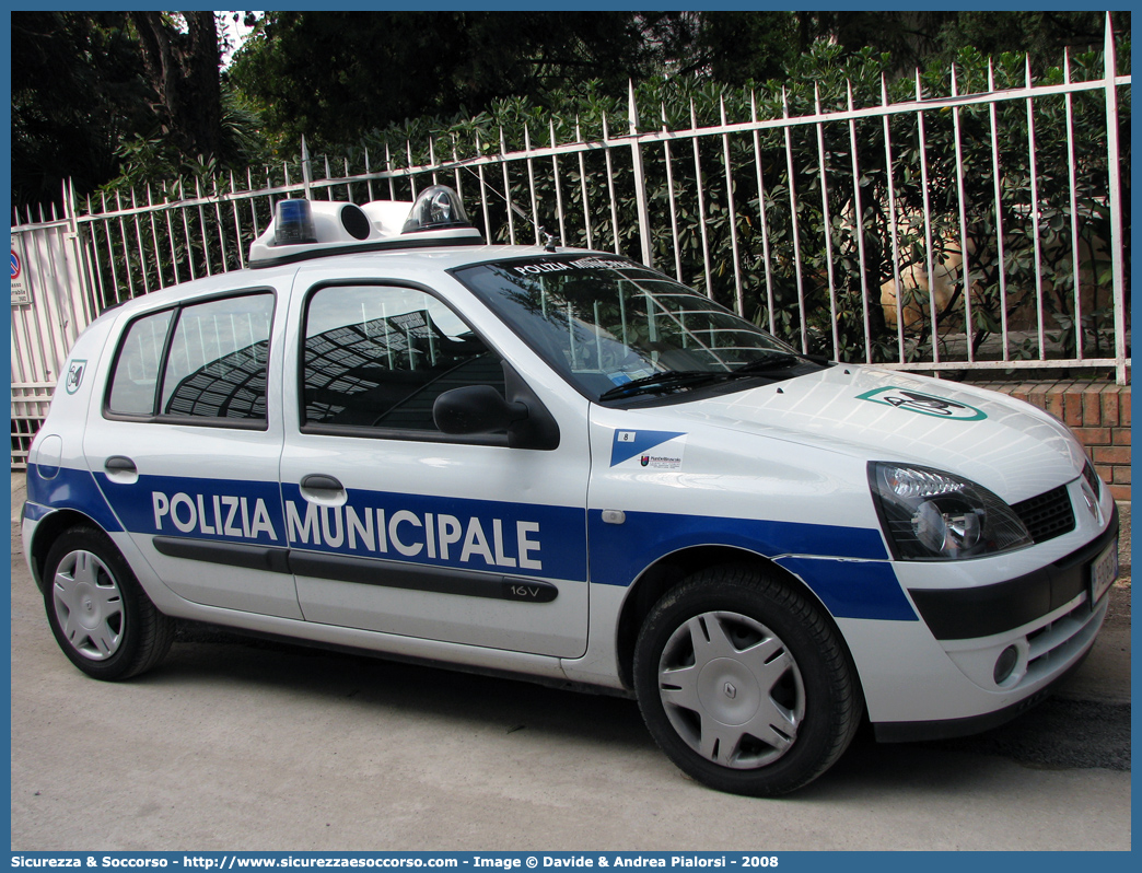 -
Polizia Municipale
Unione Comuni Pian del Bruscolo
Renault Clio III serie
Parole chiave: Polizia;Locale;Municipale;Pian del Bruscolo;Colbordolo;Monteciccardo;Montelabbate;Sant'Angelo in Lizzola;Sant Angelo in Lizzola;Tavullia;Renault;Clio