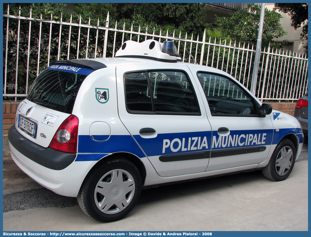 -
Polizia Municipale
Unione Comuni Pian del Bruscolo
Renault Clio III serie
Parole chiave: Polizia;Locale;Municipale;Pian del Bruscolo;Colbordolo;Monteciccardo;Montelabbate;Sant'Angelo in Lizzola;Sant Angelo in Lizzola;Tavullia;Renault;Clio