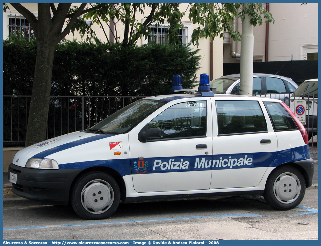 -
Polizia Municipale
Comune di Ozzano dell'Emilia
Fiat Punto I serie
Parole chiave: Polizia;Locale;Municipale;Ozzano dell'Emilia;Fiat;Punto