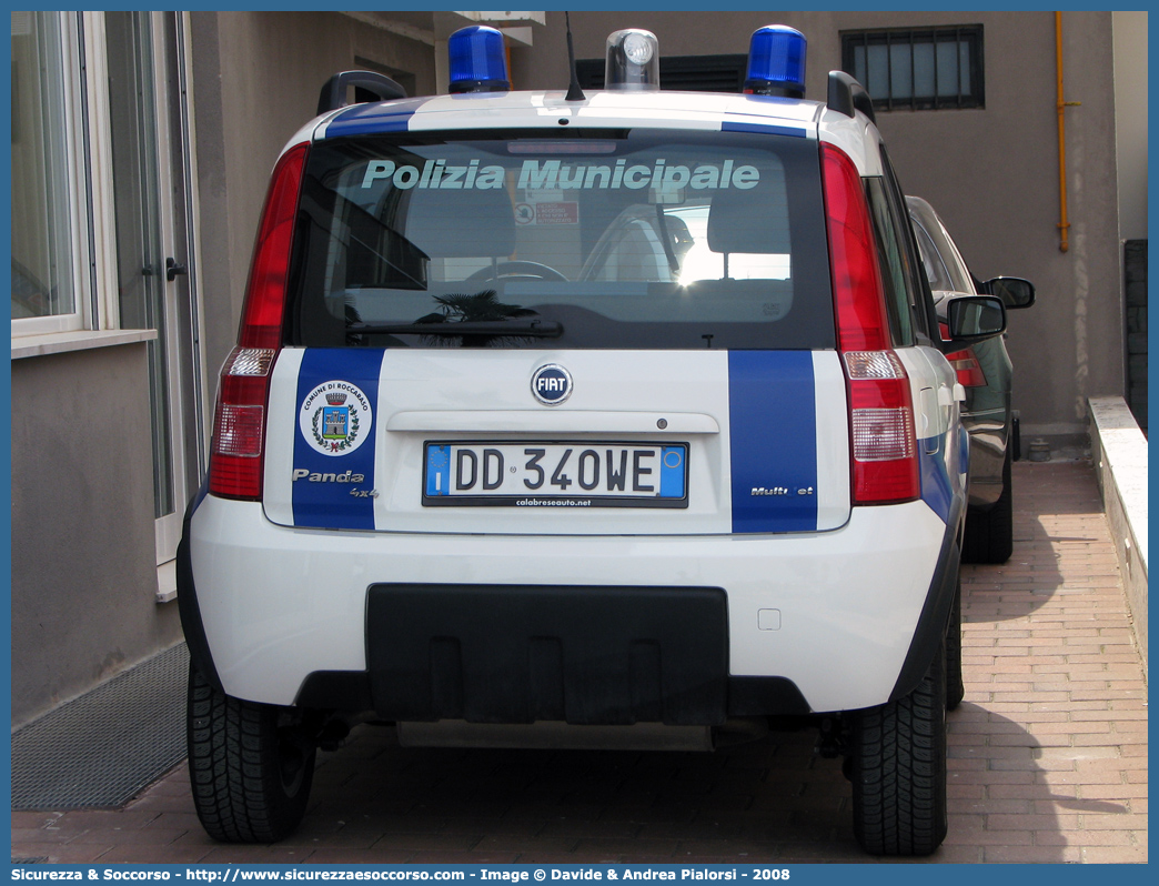 -
Polizia Municipale
Comune di Roccaraso
Fiat Nuova Panda 4x4
Parole chiave: Polizia;Municipale;Locale;Roccaraso;Fiat;Nuova Panda