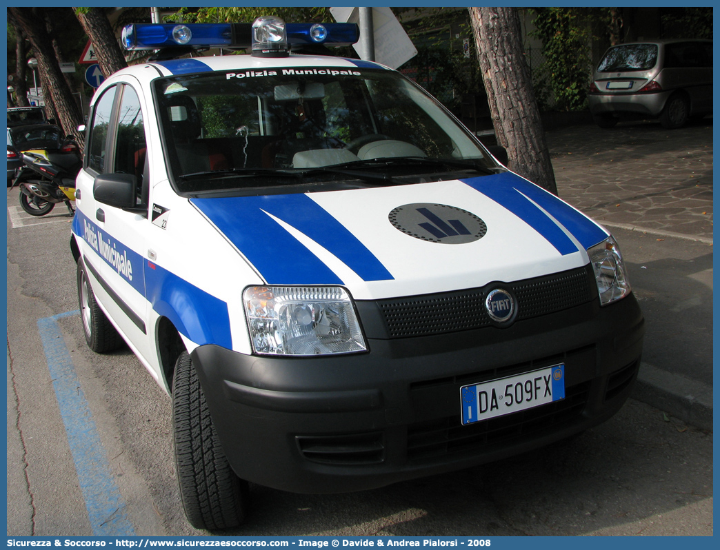 -
Polizia Municipale
Comune di Cesena
Fiat Nuova Panda 4x4 I serie
Allestitore Ciabilli S.r.l.
Parole chiave: Polizia;Locale;Municipale;Cesena;Fiat;Nuova Panda;Ciabilli