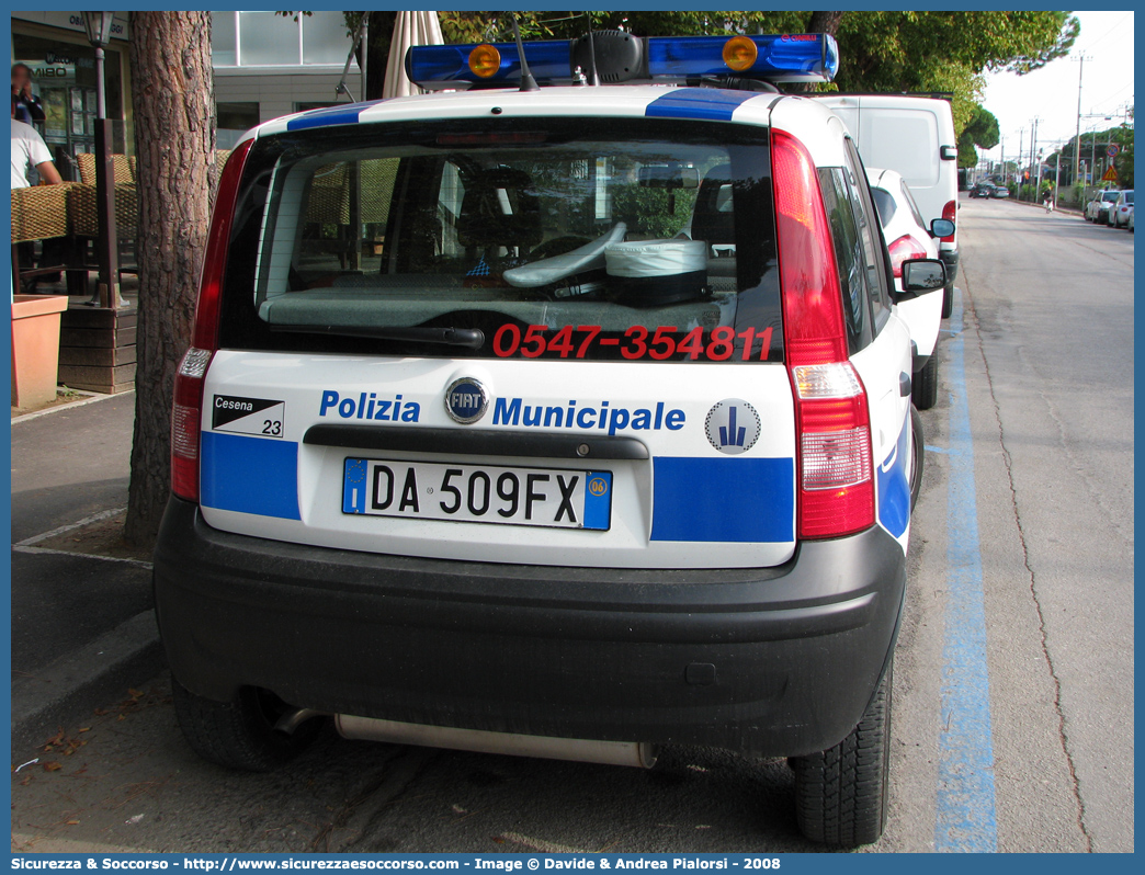 -
Polizia Municipale
Comune di Cesena
Fiat Nuova Panda 4x4 I serie
Allestitore Ciabilli S.r.l.
Parole chiave: Polizia;Locale;Municipale;Cesena;Fiat;Nuova Panda;Ciabilli