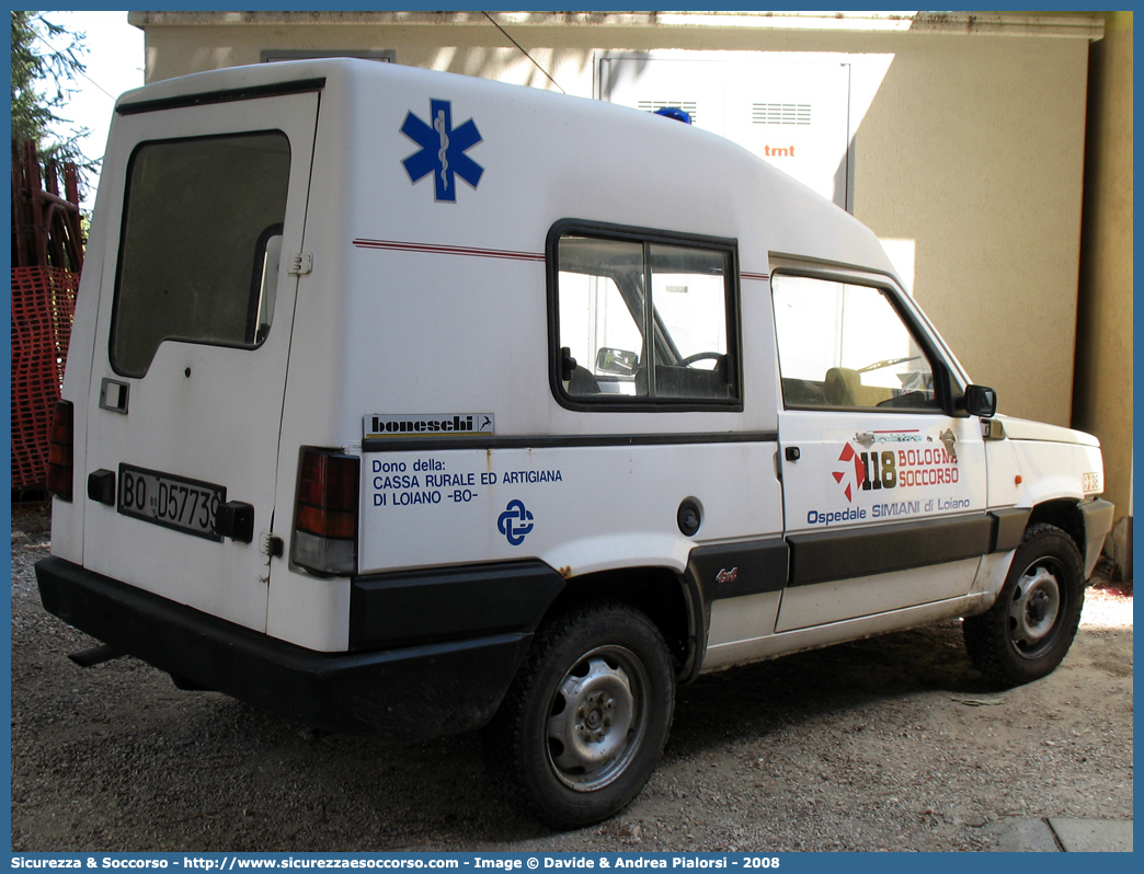 BO 2238
118 Bologna Soccorso
Fiat Panda 4x4 II serie
Parole chiave: 118;Bologna;Soccorso;Fiat;Panda;GECAV;Gestione;Emergenze;Alta Velocità;Variante di Valico