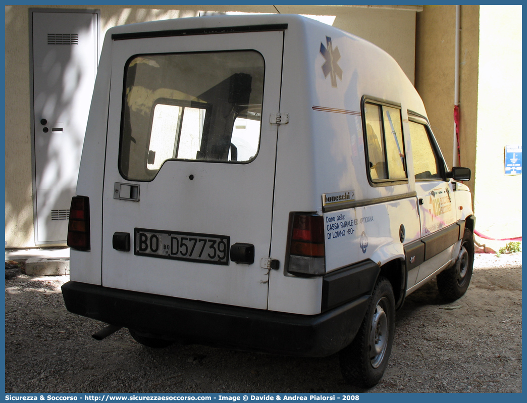 BO 2238
118 Bologna Soccorso
Fiat Panda 4x4 II serie
Parole chiave: 118;Bologna;Soccorso;Fiat;Panda;GECAV;Gestione;Emergenze;Alta Velocità;Variante di Valico