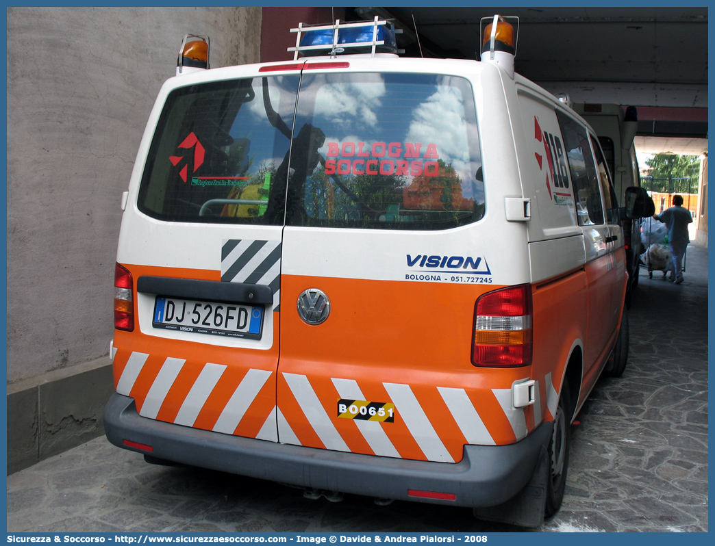 BO 0651
118 Bologna Soccorso
Volkswagen Transporter T5
Allestitore Vision S.r.l.
Parole chiave: 118;Bologna;Soccorso;Ambulanza;Autoambulanza;Volkswagen;Transporter;T5;GECAV;Gestione;Emergenza;Cantieri;Alta Velocità;Variante di Valico