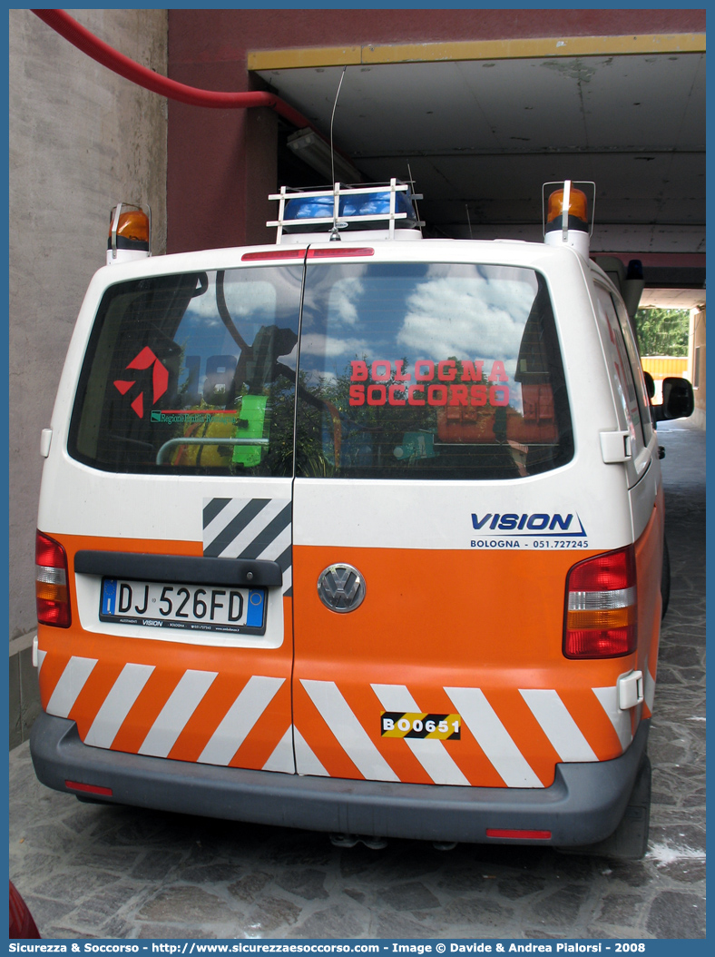 BO 0651
118 Bologna Soccorso
Volkswagen Transporter T5
Allestitore Vision S.r.l.
Parole chiave: 118;Bologna;Soccorso;Ambulanza;Autoambulanza;Volkswagen;Transporter;T5;GECAV;Gestione;Emergenza;Cantieri;Alta Velocità;Variante di Valico