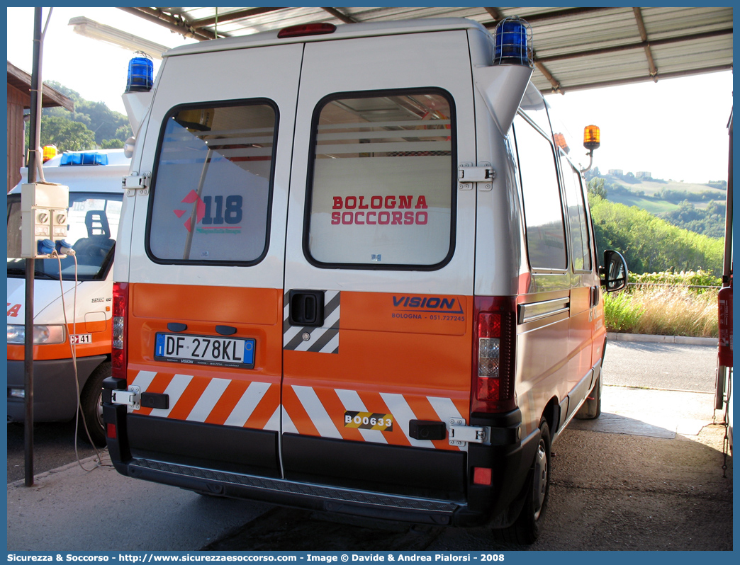 BO 0633
118 Bologna Soccorso
Fiat Ducato II serie restyling
Allestitore Vision S.r.l.
Parole chiave: 118;Bologna;Soccorso;Ambulanza;Fiat;Ducato;GECAV;Gestione;Emergenza;Cantieri;Alta Velocità;Variante di Valico