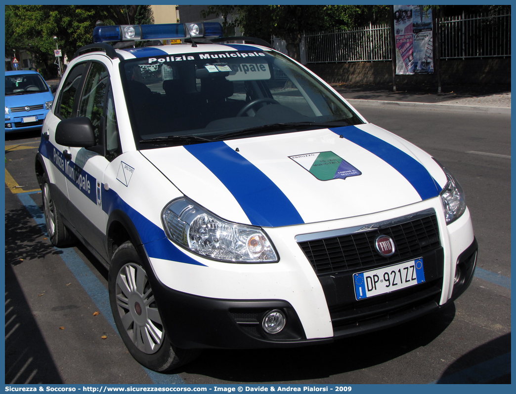 -
Polizia Municipale
Comune di Spoltore
Fiat Sedici I serie
Parole chiave: Polizia;Locale;Municipale;Spoltore;Fiat;Sedici