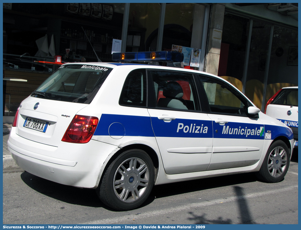 -
Polizia Municipale
Unione Comuni della Marrucina
Fiat Stilo
Parole chiave: Polizia;Locale;Municipale;Marrucina;Fiat;Stilo