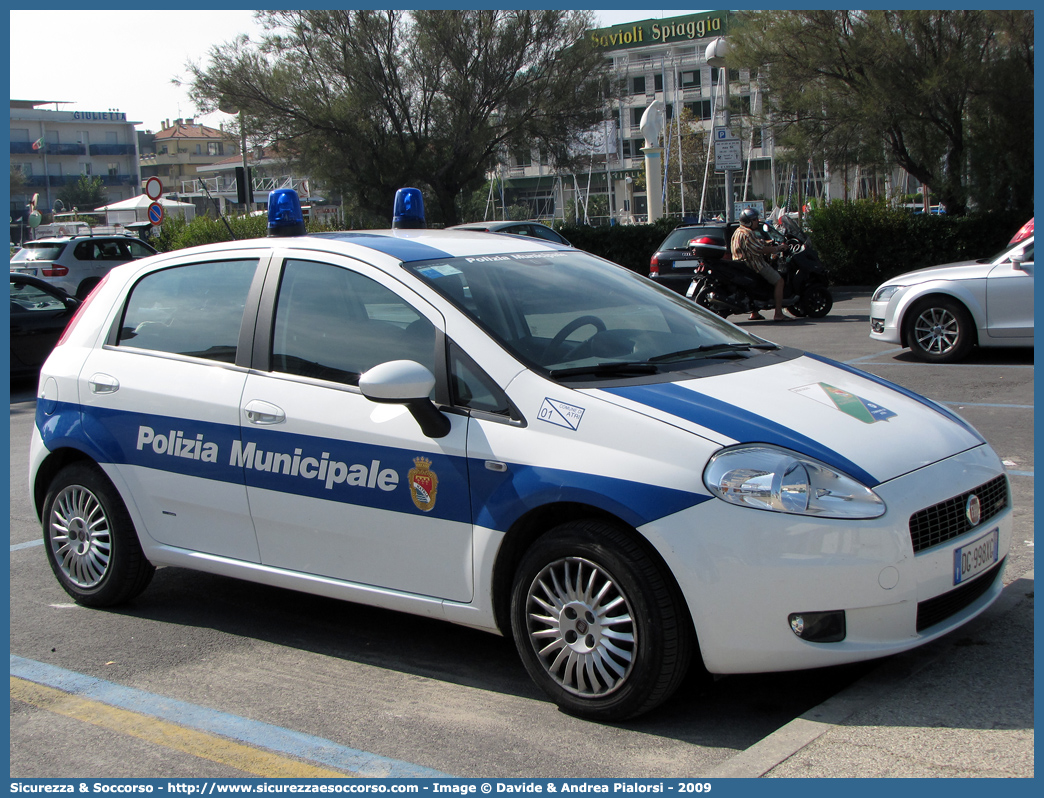 -
Polizia Municipale
Comune di Atri
Fiat Grande Punto
Parole chiave: Polizia;Locale;Municipale;Atri;Fiat;Grande Punto