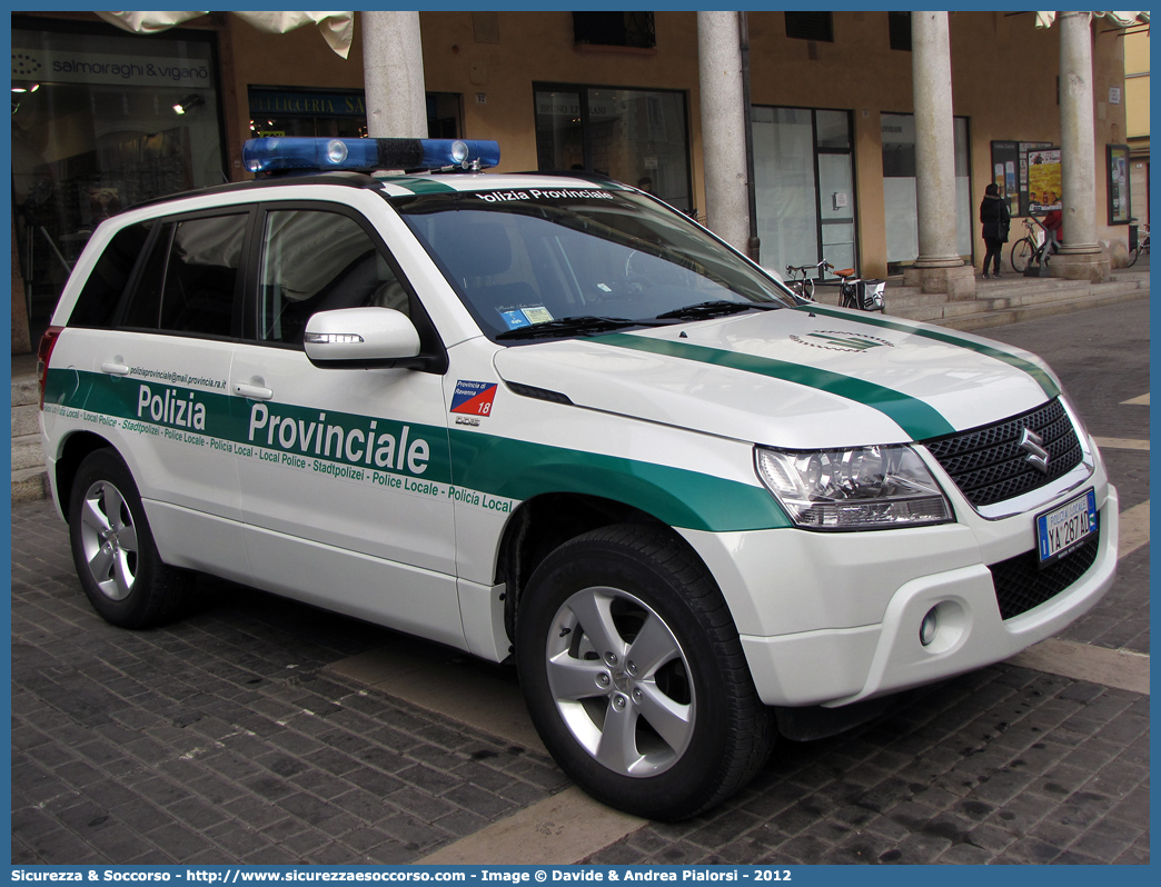 Polizia Locale YA287AD
Polizia Provinciale
Provincia di Ravenna
Suzuki Grand Vitara III serie
Allestitore Focaccia Group S.r.l.
Parole chiave: Polizia;Locale;Provinciale;Ravenna;Suzuki;Grand Vitara;YA287AD;YA 287 AD;Focaccia