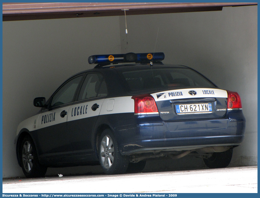 -
Polizia Locale
Comune di Cornedo
Toyota Avensis II serie
(variante)
Parole chiave: Polizia;Locale;Municipale;Cornedo;Toyota;Avensis