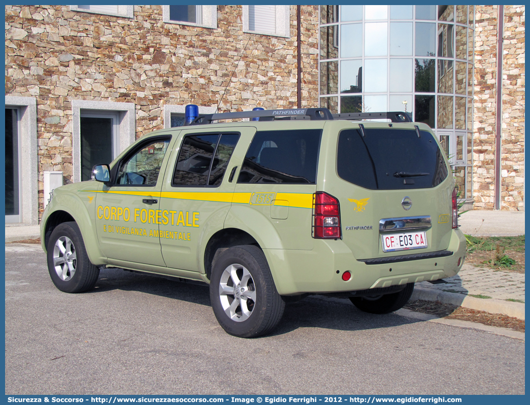 CFva E03 CA
Corpo Forestale
e di Vigilanza Ambientale
Regione Sardegna
Nissan Pathfinder III serie
Allestitore MAVE s.r.l.
Parole chiave: Corpo;Forestale;Vigilanza;Ambientale;Sardegna;CFVA;C.F.V.A.;Nissan;Pathfinder;Mave