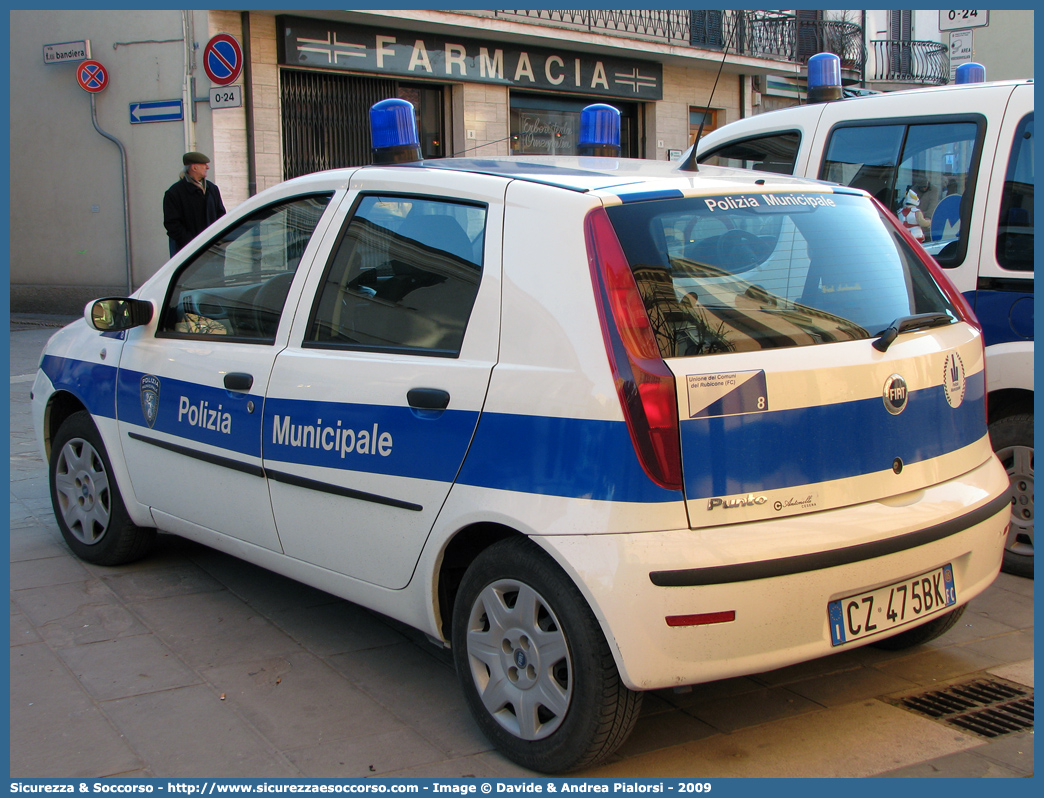 -
Polizia Municipale
Unione Comuni del Rubicone
Fiat Punto III serie
Parole chiave: Polizia;Locale;Municipale;Rubicone;Fiat;Punto