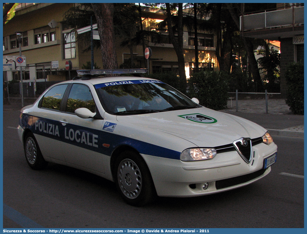 -
Polizia Locale
Comune di Urbino
Alfa Romeo 156 I serie
Parole chiave: Polizia;Locale;Municipale;Urbino;Alfa Romeo;156