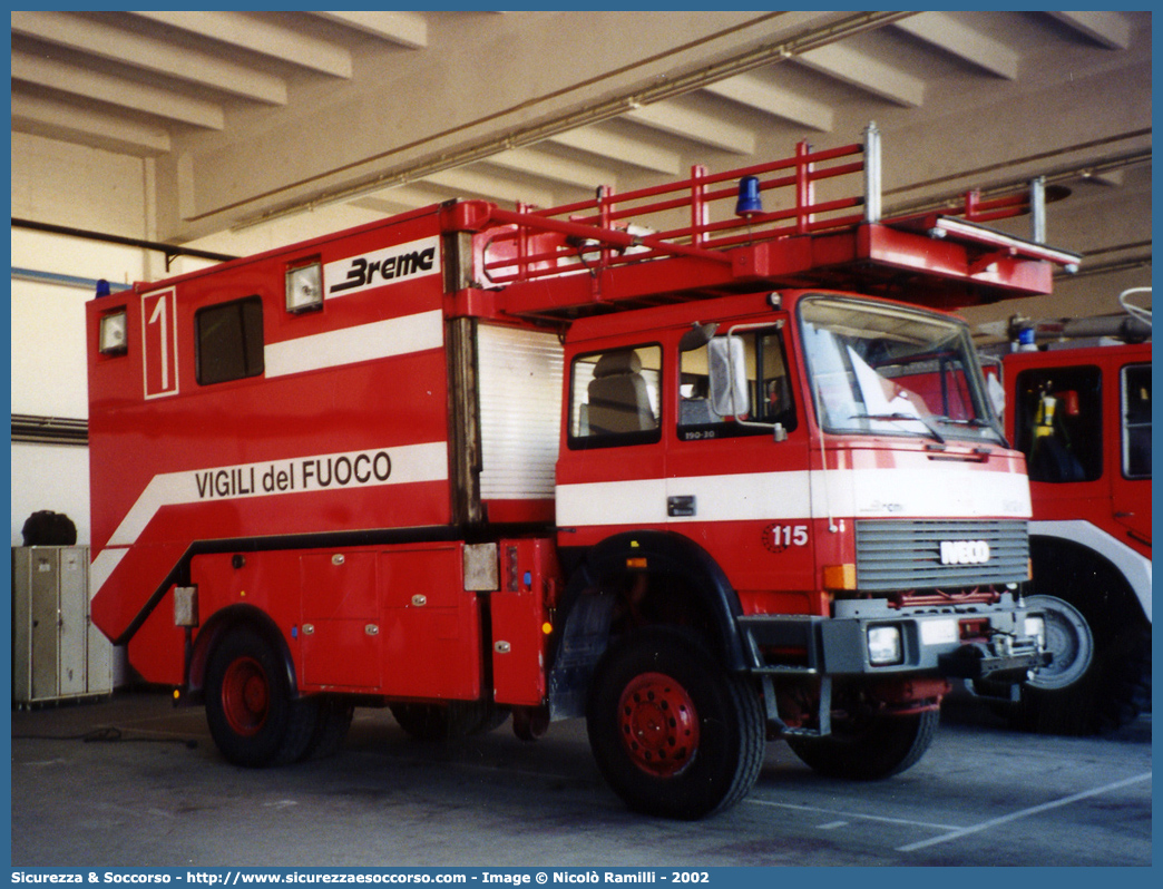 -
Corpo Nazionale Vigili del Fuoco
Nucleo Aeroportuale
Iveco 190-30
Allestitore Brema
Parole chiave: Corpo;Nazionale;Vigili del Fuoco;Vigili;Fuoco;Iveco;190-30;190;Aeroportuale;ASA;A.S.A.;Automezzo;Soccorso;Brema