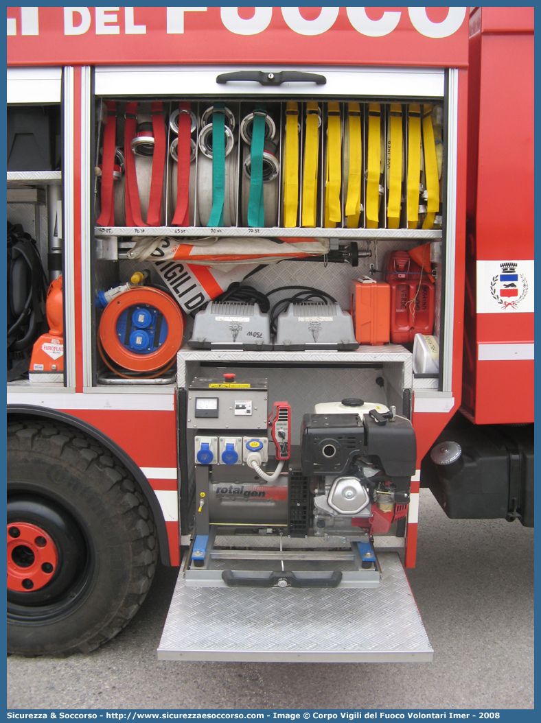 VF J58TN
Corpo Volontario Vigili del Fuoco Imer
Mercedes Benz Unimog U100L
Parole chiave: VF;V.F.;Vigili del Fuoco;Vigili;Fuoco;Volontari;Imer;Mercedes Benz;Unimog;U100L;J58TN