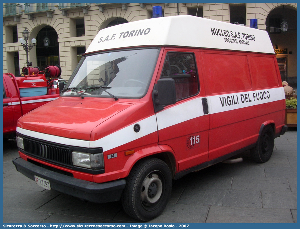 VF 17497
Corpo Nazionale Vigili del Fuoco
Nucleo Speleo Alpino Fluviale
Fiat Ducato I serie restyling
Parole chiave: Corpo;Nazionale;Vigili del Fuoco;Vigili;Fuoco;Fiat;Ducato;SAF;S.A.F.;Speleo;Alpino;Fluviale